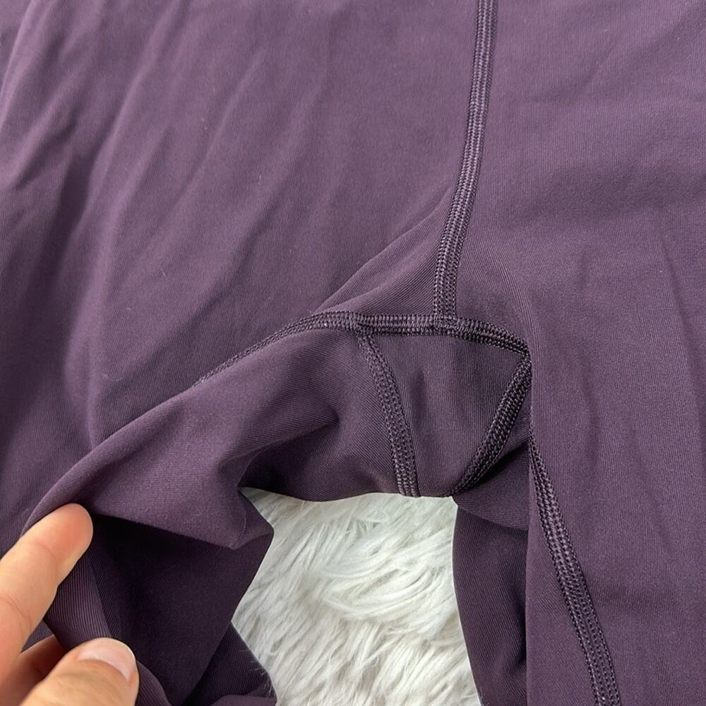 Lululemon Meant To Move 7/8 Tight 25" Black Cherry / Flocked Floral Black Cherry - Picture 2 of 5